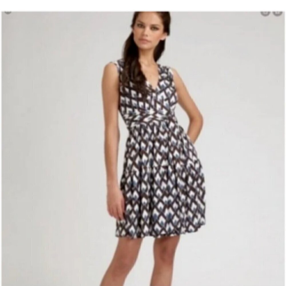 Diane Von Furstenberg Brown, Blue & White Patterned Dress